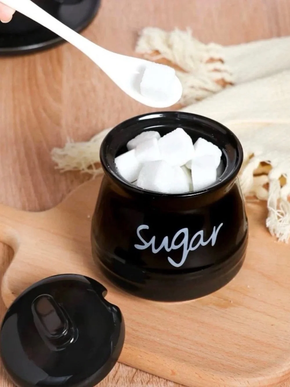 Swetwiny 12oz Black Porcelain Sugar Bowl with Lid – Ceramic Kitchen Storage Con